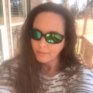 Meet your Posher, Stacy